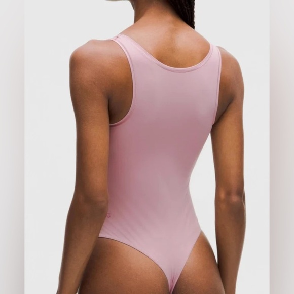 Lululemon Wundermost Ultra-Soft Nulu Square-Neck Sleeveless Bodysuit - XL Rose - Picture 2 of 6